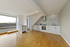 Kitchen / Lounge- click for photo gallery
